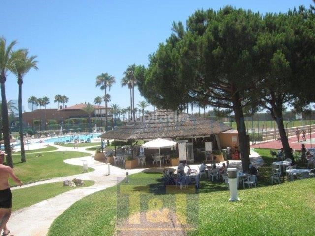 Foto cec0e001-7a0c-4e3c-ad18-46b0aa01e20c. Location appartement dans n/a dans Islantilla costa Islantilla
