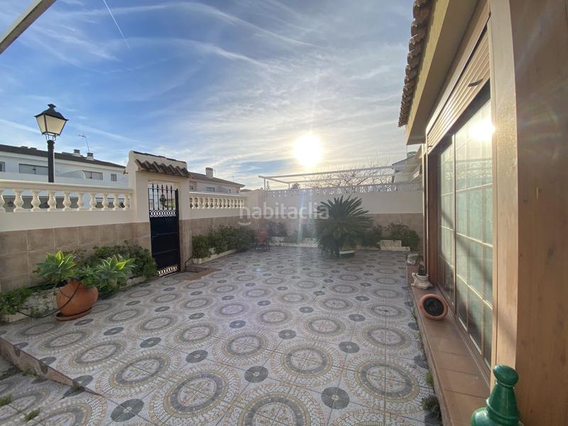 Foto 4a6386cb-adca-4188-aa90-902f6aea7c66. Chalet dans Urbasur Islantilla