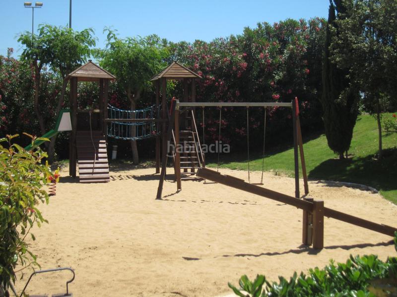 Foto 0f7d9fc5-83e6-4408-b613-4ea115f64fc0. Piccolo appartamento con parcheggio in Islantilla costa Islantilla