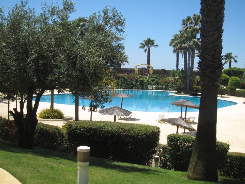 Foto dde2e971-6335-4451-9bb6-be9d8a2df054. Piccolo appartamento con parcheggio in Islantilla costa Islantilla
