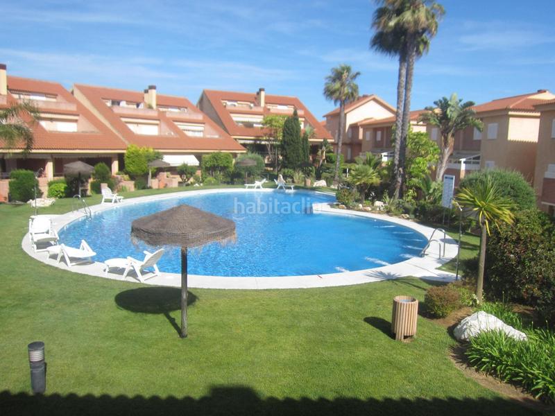 Foto 4ac80b6b-9b90-4b73-b426-4cde19d31c50. Casa en n/a casa en venta campo de golf, 5 dormitorios. en Islantilla