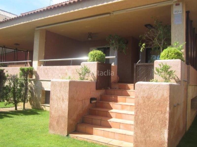 Foto 73dbe27e-1b02-4f0e-8a31-f84e5df466b2. Casa en n/a casa en venta campo de golf, 5 dormitorios. en Islantilla
