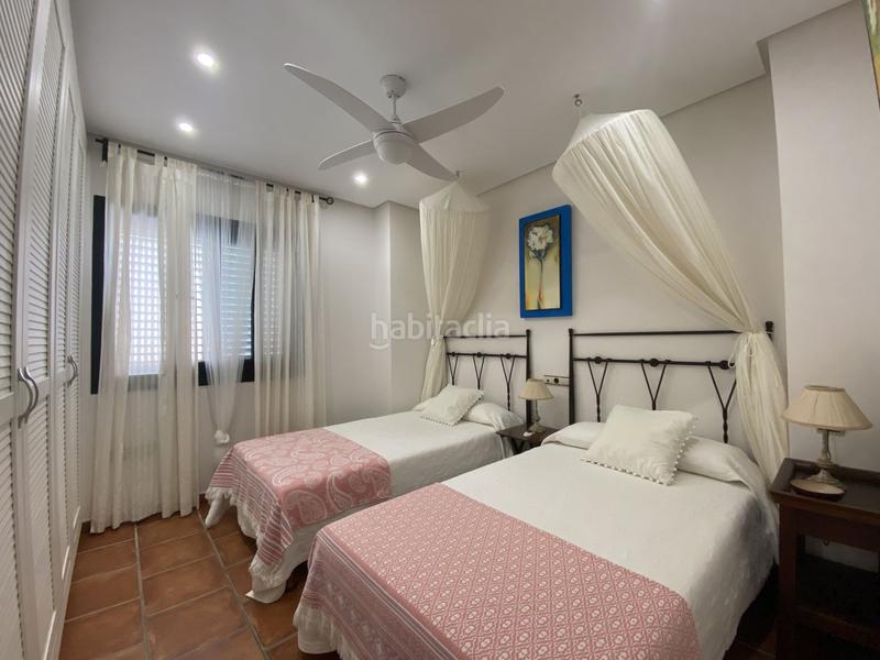Foto ae3c6036-b4cf-44fd-87c0-b51a852ceda1. Casa en n/a casa en venta campo de golf, 5 dormitorios. en Islantilla