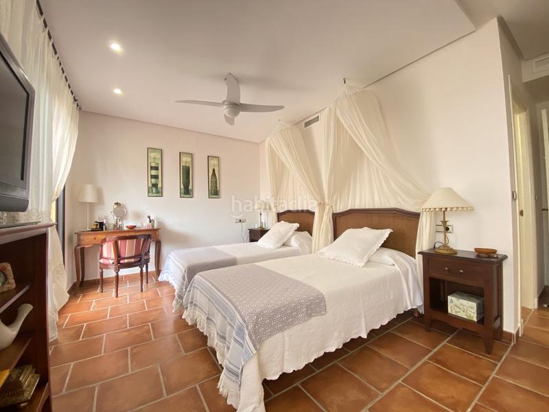 Foto ca8ed777-08ba-4283-bea3-ba13e0ac0dd0. Casa en n/a casa en venta campo de golf, 5 dormitorios. en Islantilla