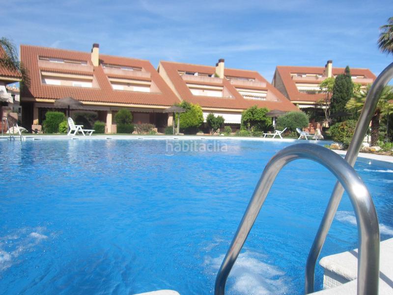 Foto f085cac4-9fb3-4cc5-838c-d55138c06157. Casa en n/a casa en venta campo de golf, 5 dormitorios. en Islantilla
