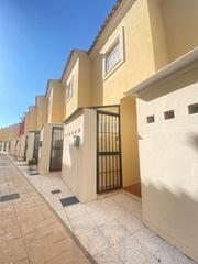 Casa  De las cumbres. Casa en venta en islantilla  campo de golf, 2 dormitorios.