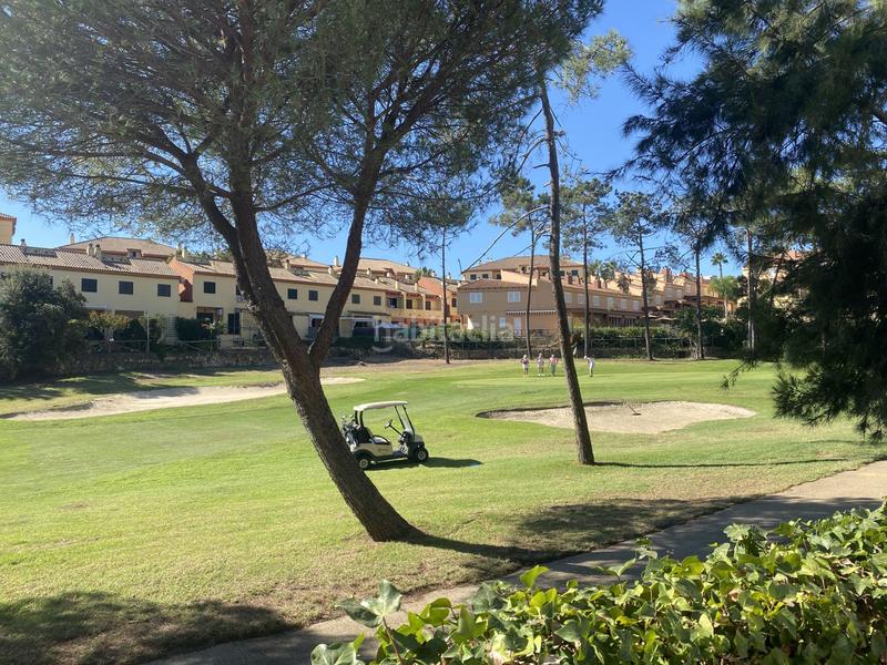 Foto 1181e0eb-eb4b-4df6-b69b-1e32139264aa. Piccolo appartamento con parcheggio in Islantilla golf Islantilla