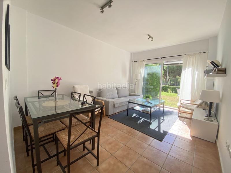 Foto 229c9746-a013-4601-bc46-478906232bf0. Piccolo appartamento con parcheggio in Islantilla golf Islantilla