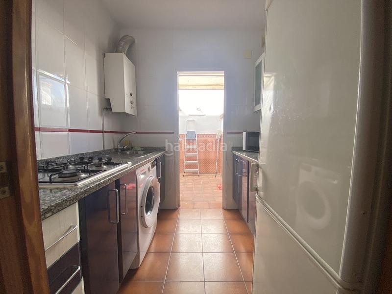 Foto 3663b38f-f6fe-474f-8cb1-f5733d28becb. Casa adossada a tiburon a Urbasur Islantilla