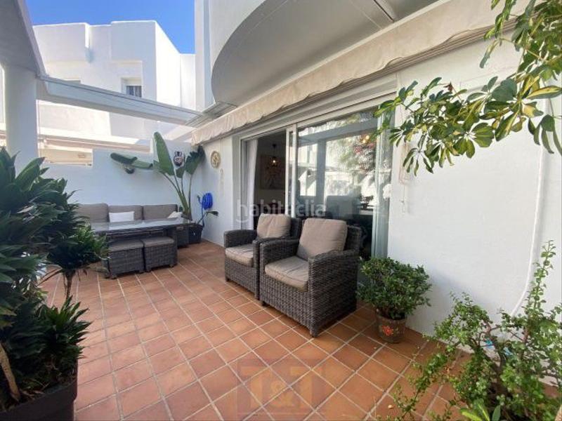 Foto 47b0ee7c-5fcd-404e-853f-5879f77f3359. Maison dans paseo del golf 1 dans Islantilla golf Islantilla