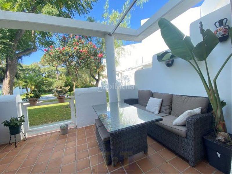 Foto b917fe19-fd61-4e60-bcff-51256ab5900b. Maison dans paseo del golf 1 dans Islantilla golf Islantilla