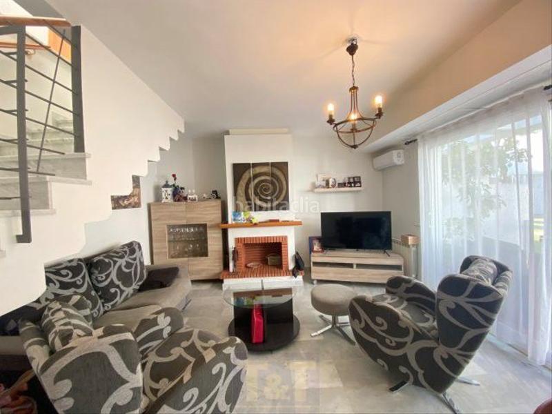 Foto d0881eaf-dd11-4c12-8f6b-314d18ef9d7d. Maison dans paseo del golf 1 dans Islantilla golf Islantilla