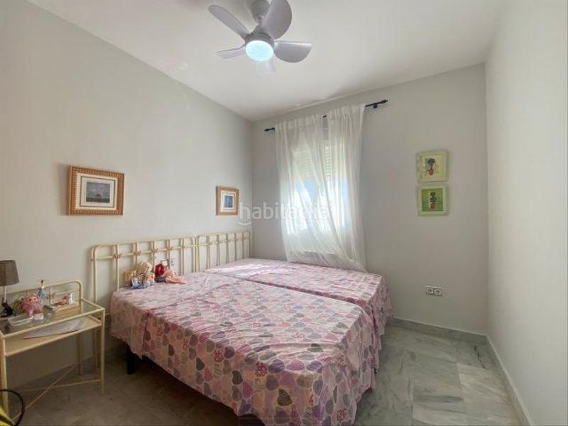 Foto e160c357-ecd6-4e00-ac75-7ce9b451bdc4. Maison dans paseo del golf 1 dans Islantilla golf Islantilla