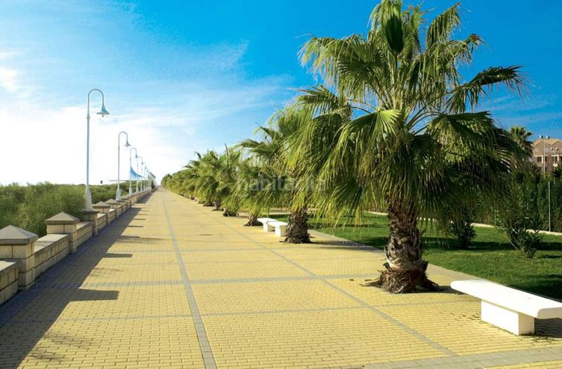 Foto 181bc500-76bd-4c62-8a6a-3b898bac0ec2. Local comercial a Islantilla golf Islantilla