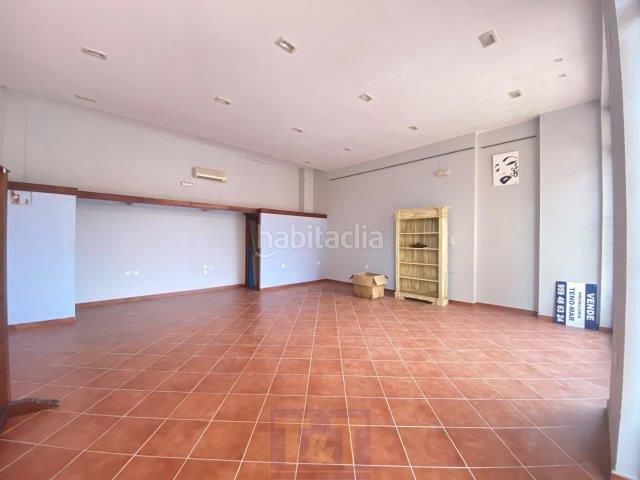 Foto ca24ffd3-2d6c-444c-8af4-9afed50d0134. Local comercial a Islantilla golf Islantilla
