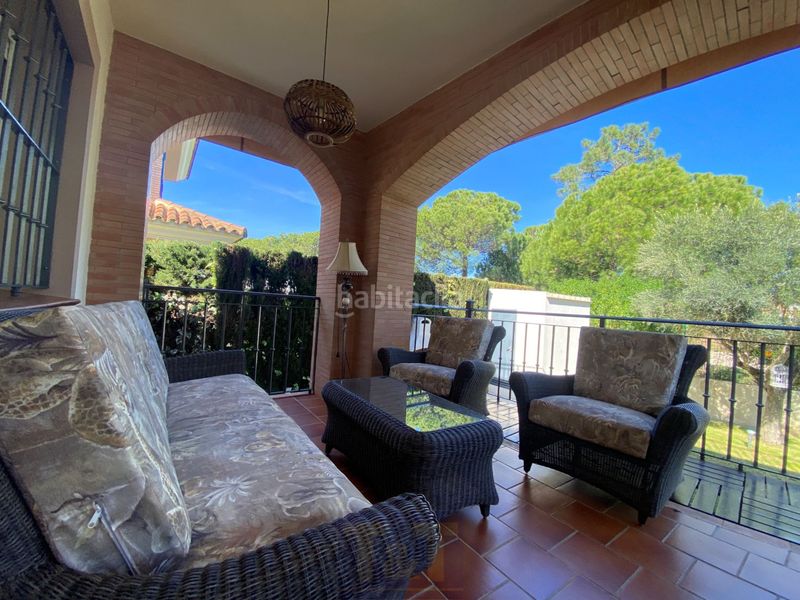 Foto 0077b83a-f1ba-4412-bc9e-c41ec805286e. Chalet in barranco del moro 1 in Islantilla golf Islantilla
