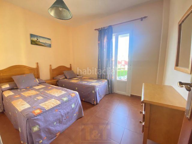 Foto 8758be81-a19c-4ae2-bd0e-b3358e4401d0. Casa adossada amb aparcament a Islantilla golf Islantilla