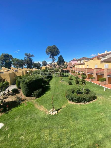 Foto 00f7c70b-00cd-43a1-aa67-8e9164f1544b. Casa adossada amb aparcament a Islantilla golf Islantilla