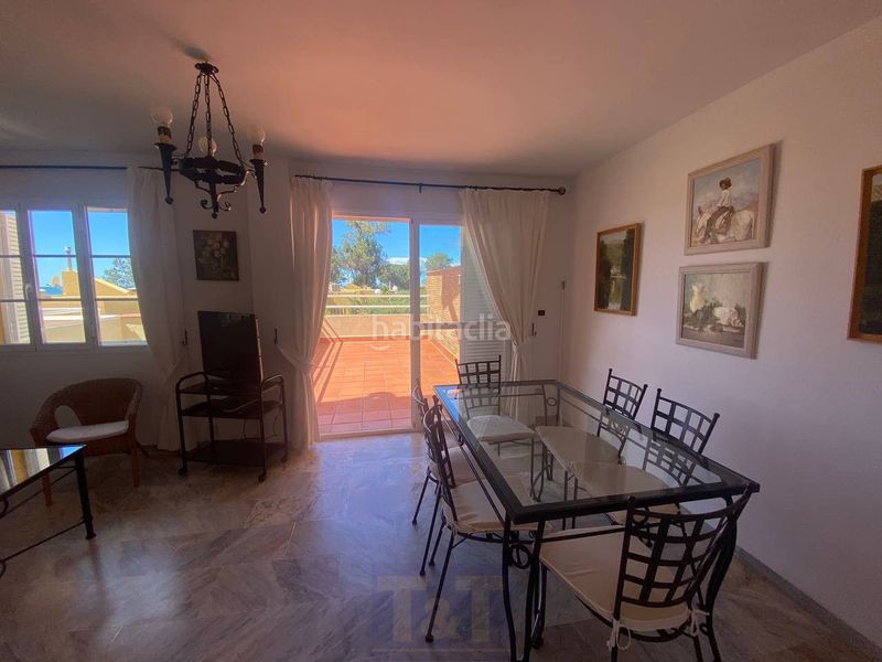 Foto 55ad5010-5784-476e-af38-1aa78dba0aa5. Casa adossada amb aparcament a Islantilla golf Islantilla