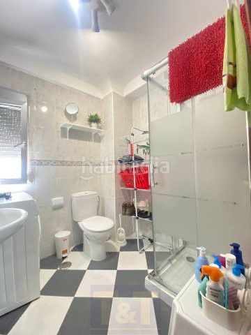 Foto 1cee5f00-ddb9-40e0-a7ed-d3457bdb260e. Apartament amb aparcament a La Antilla