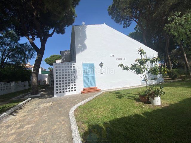 Foto aff70090-aa50-406c-846e-c772cdf920c4. Casa a Urbasur Islantilla