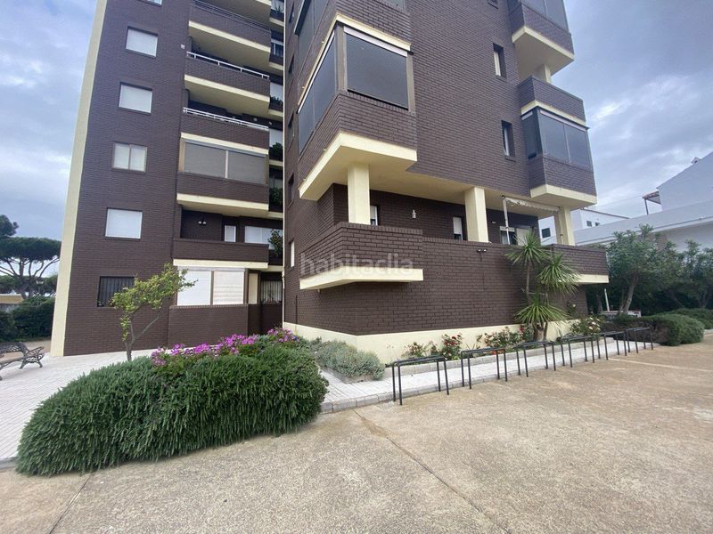 Foto 28f72d24-0772-4625-93bc-2af2b35d85f6. Apartament amb aparcament a Urbasur Islantilla