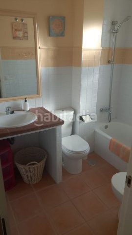 Foto 2ba4d181-4aab-41d7-a171-633aaf704aae. Apartament a del deporte a Islantilla golf Islantilla