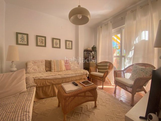 Foto 3eb05e02-e194-484c-8b46-b4a83cf1c81c. Casa amb aparcament a Islantilla golf Islantilla