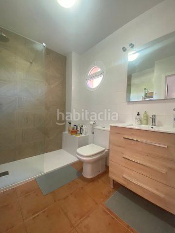 Foto 947c2c38-8e94-4193-9780-2c11b2e7fa53. Casa amb aparcament a Islantilla golf Islantilla