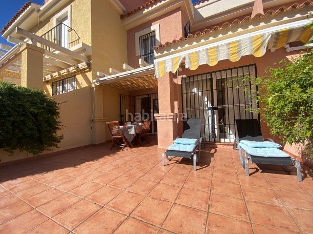 Foto a72d43a8-4c14-4f9b-890d-21a794fac62c. Casa amb aparcament a Islantilla golf Islantilla