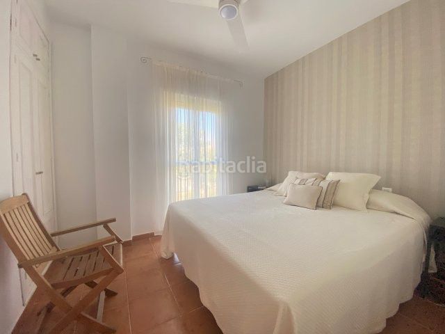Foto b538cdb5-8460-43d8-8ce0-61fa1c159a74. Casa amb aparcament a Islantilla golf Islantilla