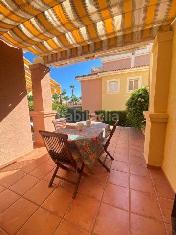 Foto d15b2cd5-aed5-43d5-b607-b608f2eb04a3. Casa amb aparcament a Islantilla golf Islantilla