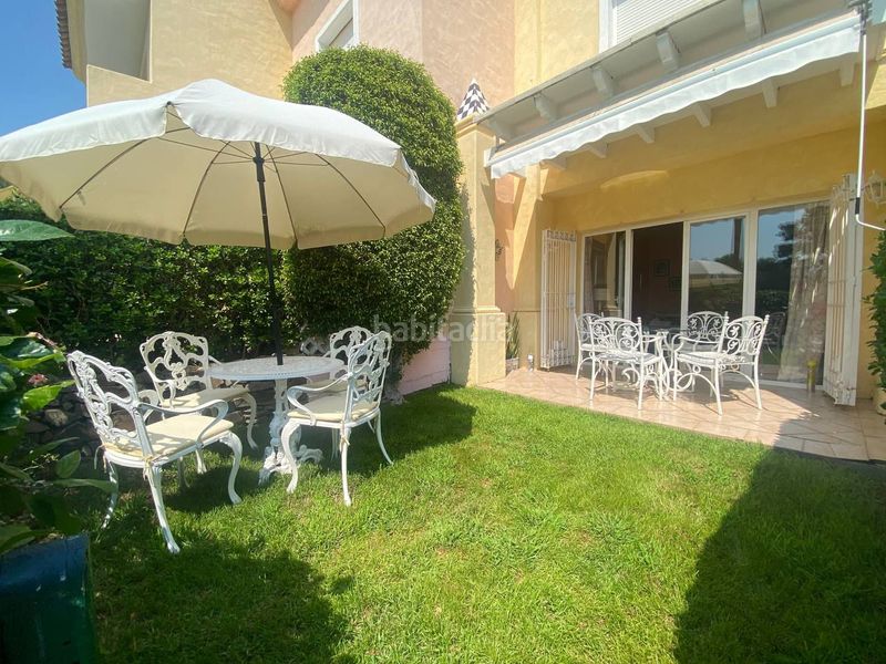 Foto 6f905fa5-755c-480c-874c-c4a2c6626019. Casa adossada amb aparcament a Urbasur Islantilla