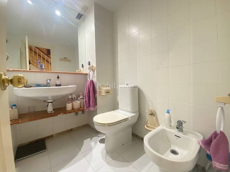 Foto 7479f267-685c-4f26-b057-e96f67dcb7e6. Casa adossada amb aparcament a Urbasur Islantilla