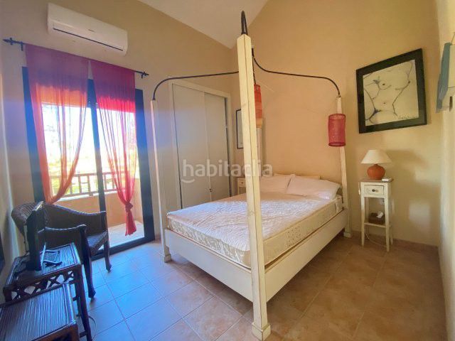 Foto 53f19ca3-4fb3-477d-9daa-005399efcfc2. Casa adossada a barranco del mro 1 a Islantilla golf Islantilla