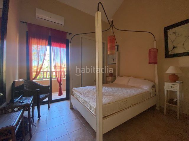 Foto cdb11f3f-c0ca-4e3f-b440-5cb88e76daea. Casa adossada a barranco del mro 1 a Islantilla golf Islantilla