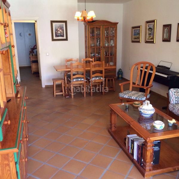 Foto a8a3e637-a6d6-4a87-9399-825aee73ac78. Apartament amb aparcament a Islantilla costa Islantilla