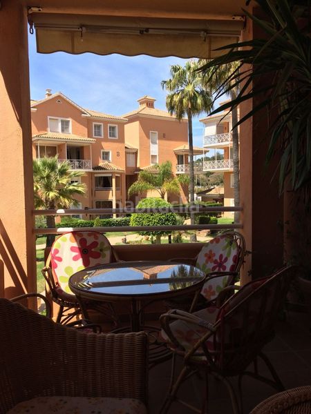 Foto d8f0ec8b-6ea7-4c10-bd27-2e0479efb844. Apartament amb aparcament a Islantilla costa Islantilla