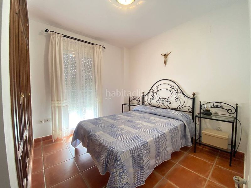 Foto a44f55ec-c506-4b1c-b906-45aa2b757606. Casa adossada amb aparcament a Islantilla golf Islantilla