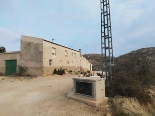 Xalet a Jubalcoi. Caseron adosada gran oportunidad en la galiabonavista, elche