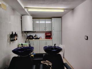 Planta baixa a Carrús Oeste. Entresuelo en venta  zona plaza madrid,