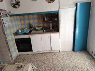 Rez-de-chaussée à El Toscar. Planta baja entrada independiente, con posibilidad de hacer 2 al