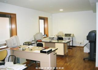 Office space in Centro. Magnifico local entresuelo en elche