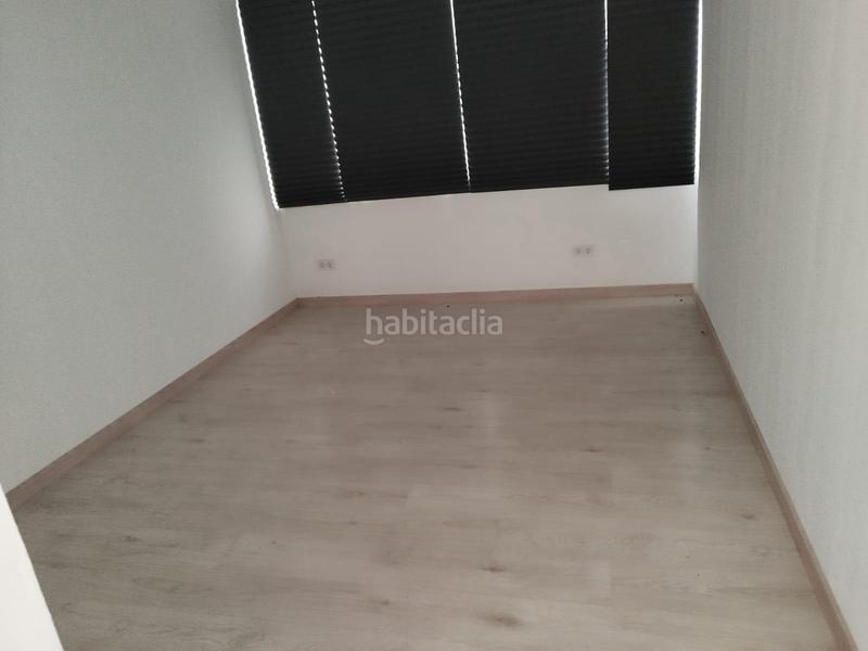 Foto 97c156e5-1fad-42f1-8bd0-b48817a7fdbc. Lloguer local comercial a Carrús Oeste Elche / Elx