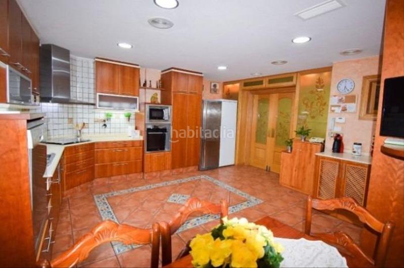Foto 565d3626-7008-4ce5-9872-df13f946f890. Piso vivienda de 4 alturas en pleno centro de elche en Elche / Elx
