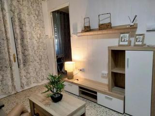 Rez-de-chaussée à El Raval - Portes Encarnades. Fantástica oportunidad de planta baja independiente en el raval