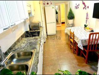 Appartement à Carrús Oeste. Oportunidad de inversión en elche piso rentable.