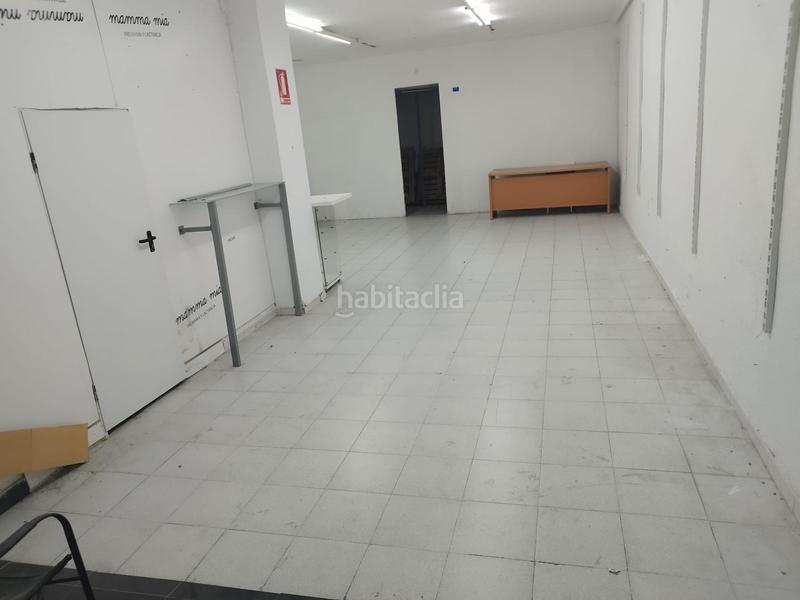 Foto b8cd96b4-3294-4180-80a9-444e00e9508b. Affitto locale commerciale in Reina Victoria - Miguel Hernández Elche / Elx