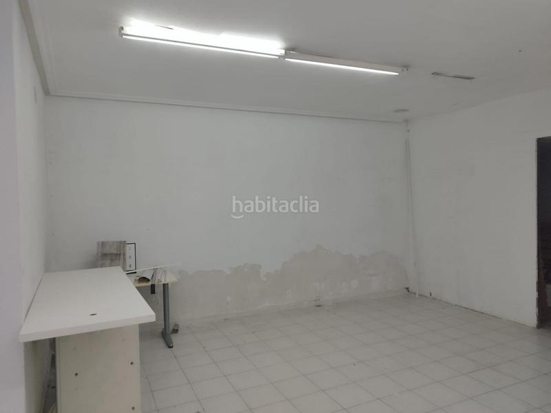 Foto cc1f9be3-a16b-4792-9457-4940a722362c. Alquiler local comercial oportunidad local comercial en pleno centro en Elche / Elx