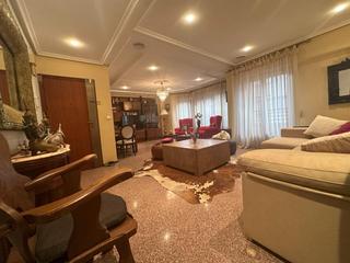 Appartement à Pont Nou - Corazón de Jesús. Piso céntrico en elche  zona corazón de jesús